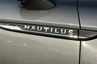 Lincoln Nautilus 2022 AWD Reserve 4dr SUV