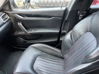 2017 Maserati Ghibli