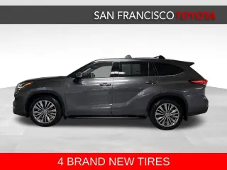 2022 Toyota Highlander Platinum
