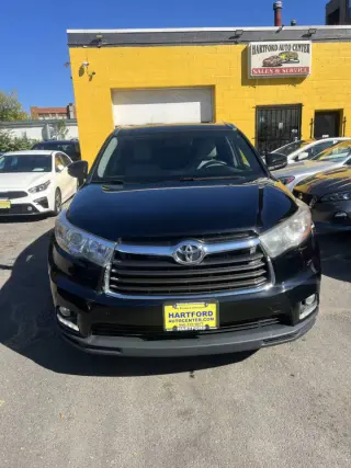 2016 Toyota Highlander
Limited