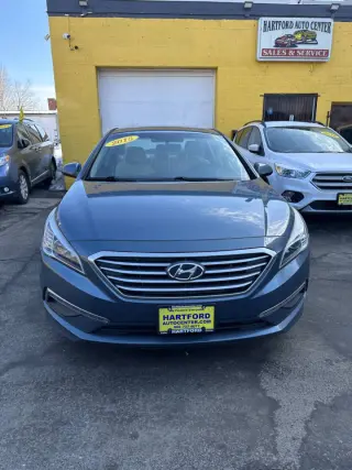 2015 Hyundai SONATA
SE
