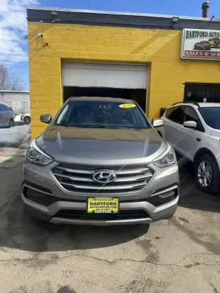 2017 Hyundai SANTA FE Sport
2.4L