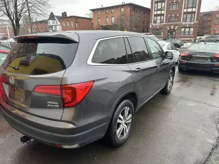 2017 Honda Pilot
EX-L