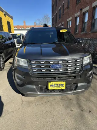 2017 Ford Explorer
Limited