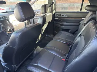2017 Ford Explorer
Limited
