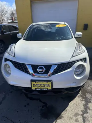 2016 Nissan JUKE
S