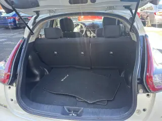 2016 Nissan JUKE
S