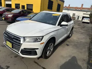 2018 Audi Q5
2.0T quattro Premium