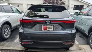 2023 Toyota Venza LE