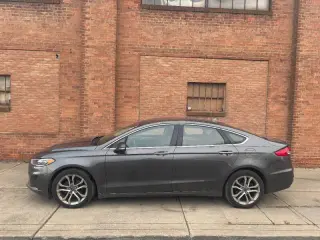 2019 Ford Fusion SEL
