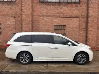 2014 Honda Odyssey Touring Elite