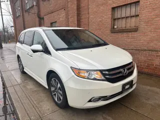 2014 Honda Odyssey Touring Elite