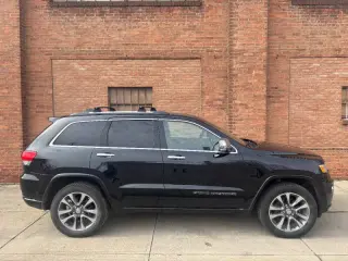 2017 Jeep Grand Cherokee Overland