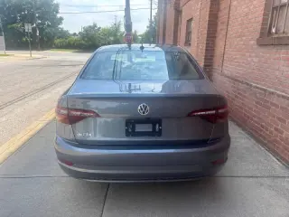 2019 Volkswagen Jetta R-Line