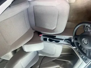 2014 Volkswagen Passat 2.5L Wolfsburg Edition PZEV