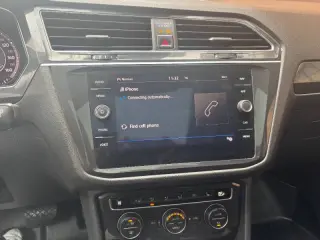2018 Volkswagen Tiguan 2.0T SEL Premium 4Motion
