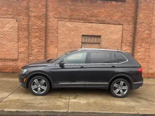 2018 Volkswagen Tiguan 2.0T SEL Premium 4Motion