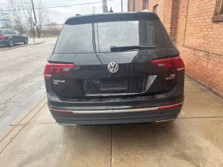 2018 Volkswagen Tiguan 2.0T SEL Premium 4Motion