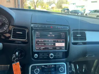 2017 Volkswagen Touareg V6 Wolfsburg
