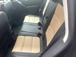 2017 Volkswagen Tiguan 2.0T Limited S 4Motion