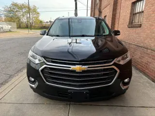 2021 Chevrolet Traverse LT Cloth