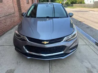 2018 Chevrolet Cruze LT Auto
