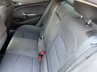 2018 Chevrolet Cruze LT Auto
