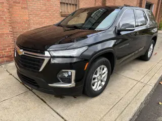 2022 Chevrolet Traverse LS