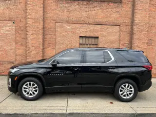 2022 Chevrolet Traverse LS