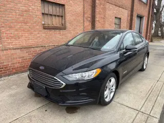 2018 Ford Fusion Hybrid SE