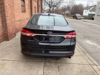 2018 Ford Fusion Hybrid SE