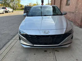 2021 Hyundai Elantra SE