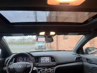 2019 Hyundai Elantra Sport