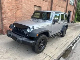 2018 Jeep Wrangler JK Unlimited Willys Wheeler W
