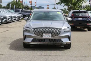 Genesis Electrified GV70 2023 AWD 4dr SUV
