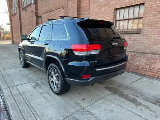 2018 Jeep Grand Cherokee Sterling Edition
