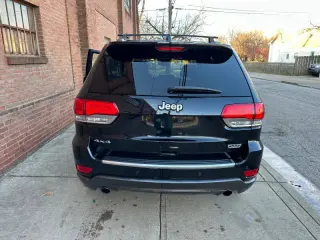 2018 Jeep Grand Cherokee Sterling Edition