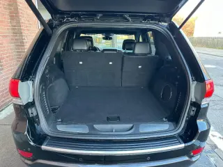 2018 Jeep Grand Cherokee Sterling Edition