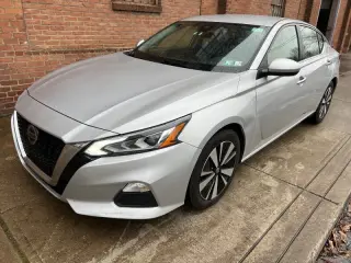 2021 Nissan Altima 2.5 SV