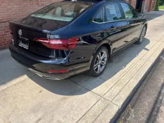 2021 Volkswagen Jetta R-Line