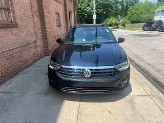 2021 Volkswagen Jetta R-Line