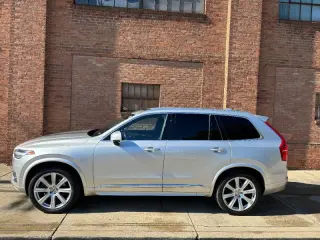 2018 Volvo XC90 T6 Inscription