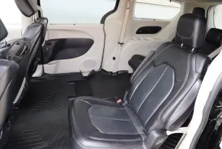 Chrysler Pacifica 2019 Touring L Plus 35th Anniversary 4dr Mini-Van