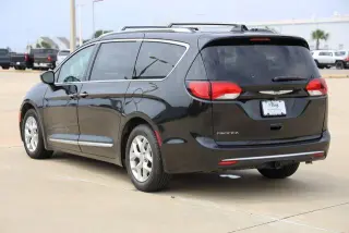 Chrysler Pacifica 2019 Touring L Plus 35th Anniversary 4dr Mini-Van