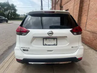 2020 Nissan Rogue SV