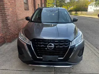 2023 Nissan Kicks S