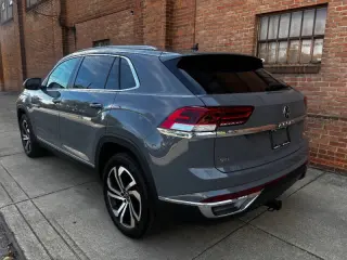 2022 Volkswagen Atlas Cross Sport SEL 4Motion