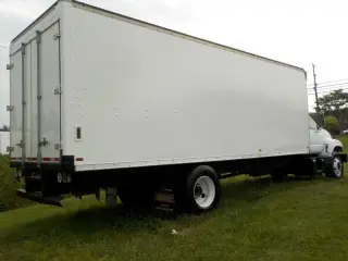 2001 Chevrolet C7H042