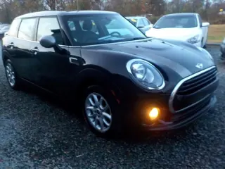 2017 MINI  Clubman