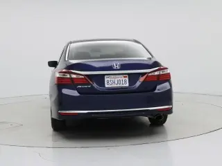 Honda Accord 2017 LX sedán de 4 puertas CVT